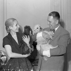 Fuente: C 1952. Colección Fotográfica Armando Acuña. Centro de Documentación INIHEP-Museo Evita